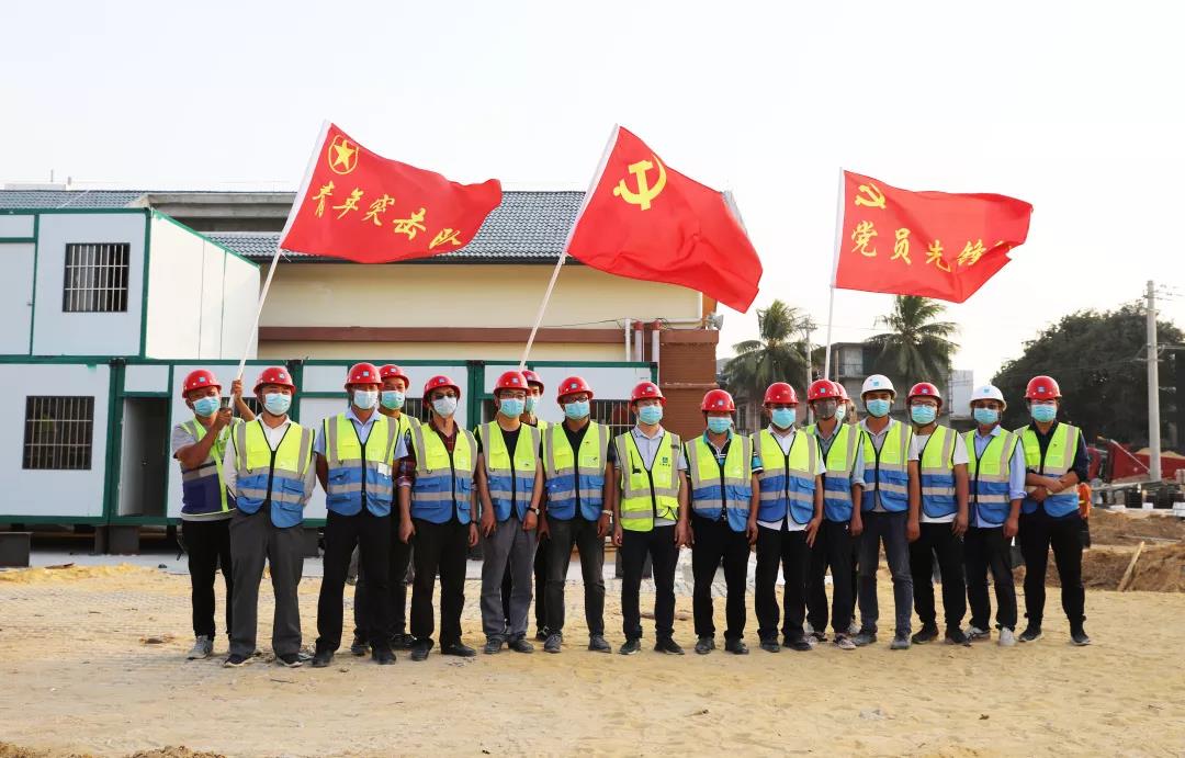 建證戰(zhàn)疫：萬(wàn)名中建青年投身戰(zhàn)疫建設(shè)一線(xiàn)(圖28)